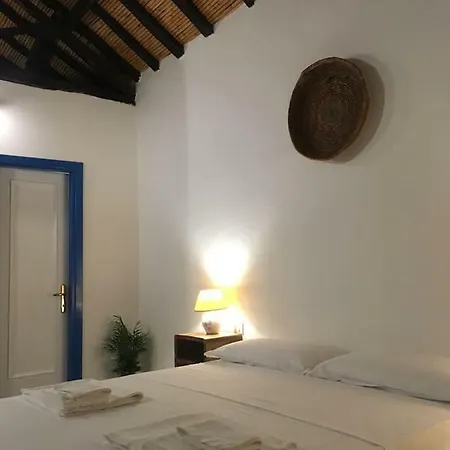 Casa Rossa&blu In Centro Citta * קליארי