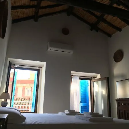 Casa Rossa&blu In Centro Citta קליארי